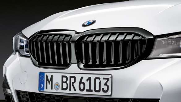 BMW 3. sērijas Sedan (G20), M Performance elipsveida režģis mirdzošā Black krāsā BMW 3. sērijas Sedan (G20), M Performance elipsveida režģis mirdzošā Black krāsā