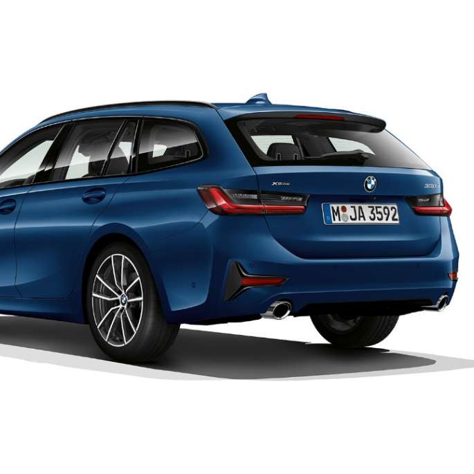 Sport Line modelis, trīs ceturtdaļu aizmugures skats BMW 3. sērijas Touring, Sport Line modelis trīs ceturtdaļu aizmugures skatā