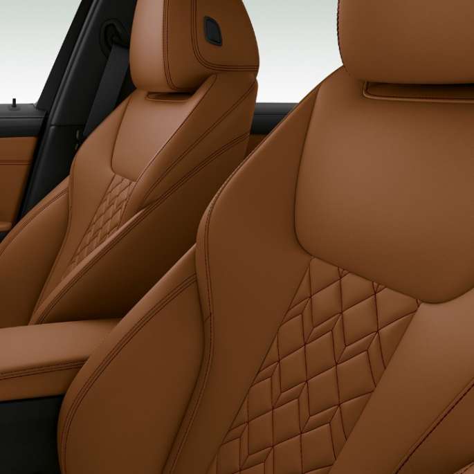 Luxury Line modeļa apdare BMW 3. sērijas Touring, Luxury Line modeļa apdare