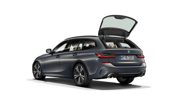 BMW 3. sērijas Touring (G21), aizmugurējais logs atveras atsevišķi BMW 3. sērijas Touring (G21), aizmugurējais logs atveras atsevišķi