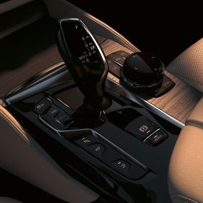 Vadības pogas, BMW 6. sērijas Gran Turismo G32, 2020 Vadības pogas, BMW 6. sērijas Gran Turismo 640i xDrive G32, 2020, salons