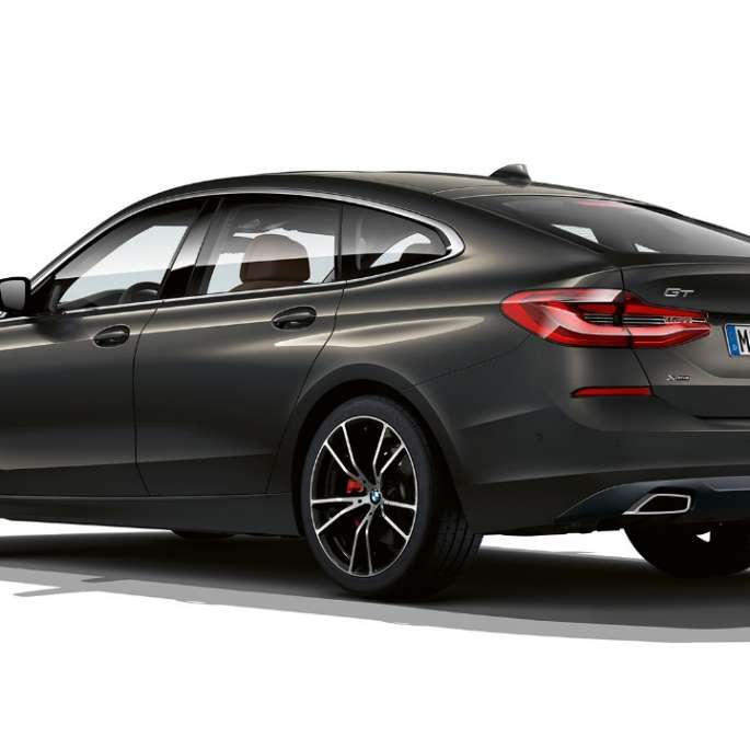 Aizmugure, BMW 6. sērijas Gran Turismo, Luxury Line, G32, 2020 BMW 6. sērijas Gran Turismo, G32, 640d, xDrive, 2020, Luxury Line, Dravit Grey krāsa, trīs ceturtdaļu aizmugures skats