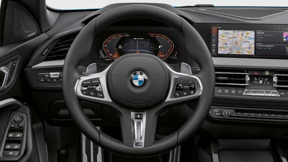 M sporta stūres iekārta, BMW M235i xDrive Gran Coupé M sporta stūres iekārta, BMW M235i xDrive Gran Coupé, F44, kokpits