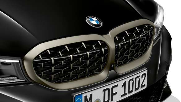 M aerodinamikas pakotne, BMW M340i xDrive Sedan, G20, 2020 BMW M340i xDrive Sedan, G20, 2020, metāliska Sapphire Black krāsa, M aerodinamikas pakotne, priekšpuse, tuvplāns