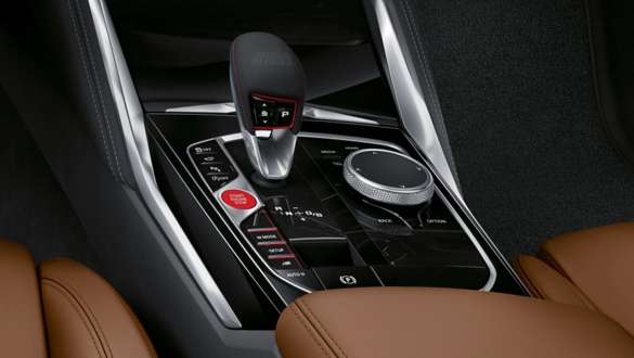 Astoņpakāpju M Steptronic pārnesumkārba, BMW M3 M Competition Sedan, G80, 2020 BMW M3 Competition Sedan, G80, 2020, astoņpakāpju M Steptronic pārnesumkārba, tuvplāns, viduskonsole, salons