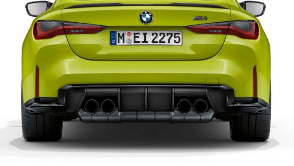 M sporta izplūdes sistēma, BMW M4 Competition Coupé, G82, 2020 BMW M4 Competition Coupé, G82, 2020, ar M sporta izplūdes sistēmu, aizmugures skats