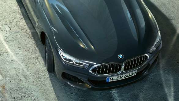 Aktīvā stūres vadība. BMW M850i xDrive Cabrio ar aktīvo stūres vadību.