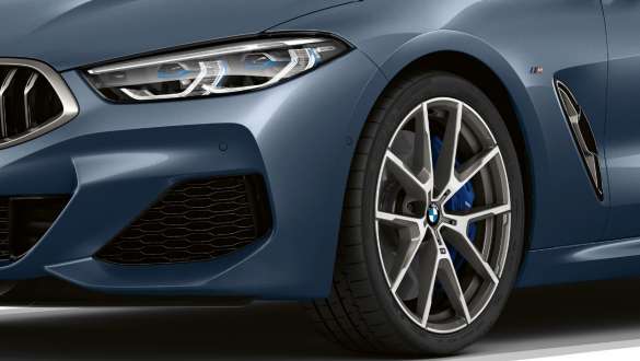 M sporta diferenciālis. BMW M850i xDrive ar M sporta diferenciāli.