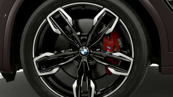 M sporta bremzes, BMW X4 M40i, M40d, G02, LCI, 2021 BMW X4 M40i, M40d, G02, LCI, 2021, atjaunināts, M sporta bremzes, tuvplāns