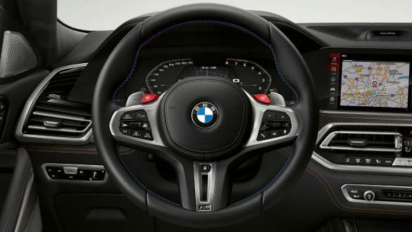 BMW X6 M Competition ar M Servotronic BMW X6 M Competition ar M Servotronic, F96 SUV 2020, kokpits