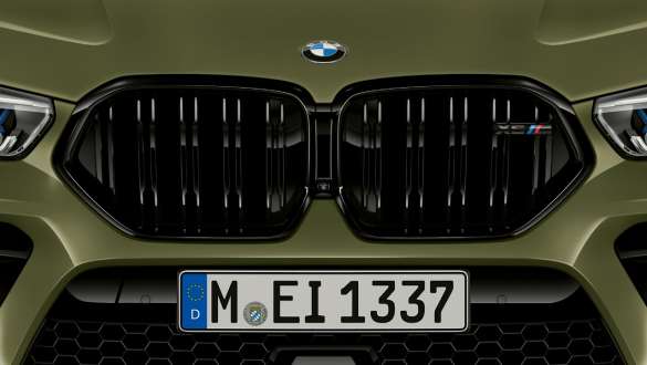 BMW X6 M Competition F96 M īpašais elipsveida režģis M dubultais elipsveida režģis, BMW X6 M Competition F96, 2020, SUV, BMW Individual īpašā Urban Green krāsa, SUV, virsbūve
