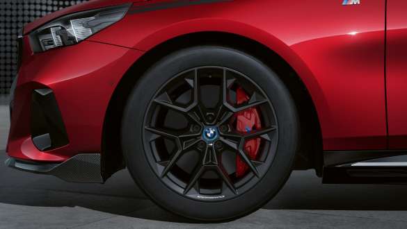 Oriģināls pilns BMW ritenis, 21 collu BMW aerodinamiskais disks, Star-spoke, 1011. stils, Jet Black krāsa Oriģināls pilns BMW ritenis, 21 collu BMW aerodinamiskais disks, Star-spoke, 1011. stils, Jet Black krāsa