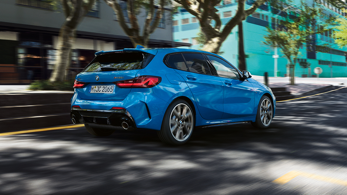 Braukšanas dinamikas tehnoloģijas. BMW 1. sērijas braukšanas dinamika.