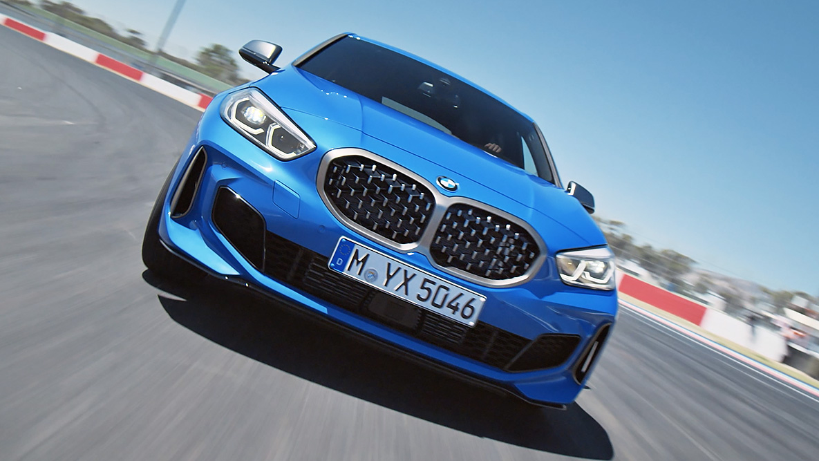 Adaptīvā balstiekārta. BMW 1. sērijas aprīkojums adaptīvā balstiekārta.