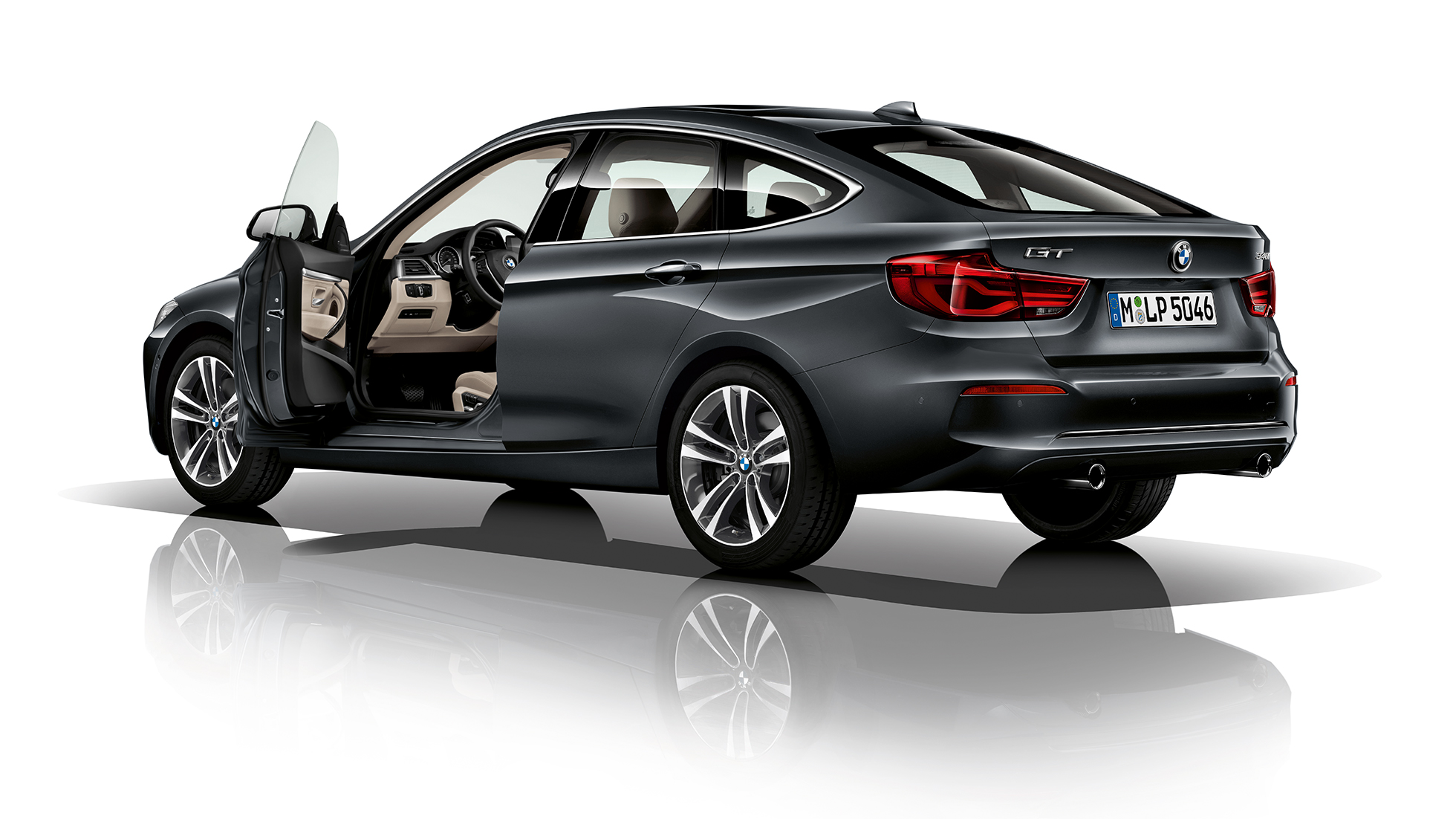 BMW 3. sērijas Gran Turismo, Sport Line modeļa trīs ceturtdaļu aizmugures skats BMW 3. sērijas Gran Turismo, Sport Line modeļa trīs ceturtdaļu aizmugures skats