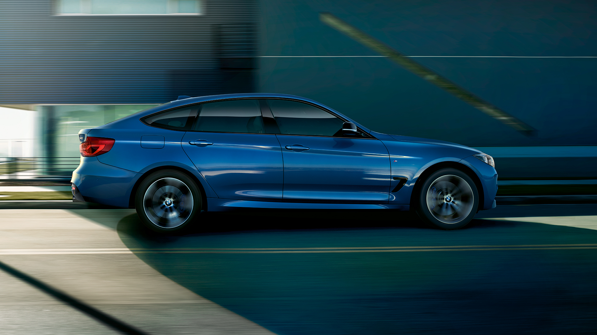BMW 3. sērijas Gran Turismo, trīs ceturtdaļu aizmugures skats BMW 3. sērijas Gran Turismo, trīs ceturtdaļu aizmugures skats