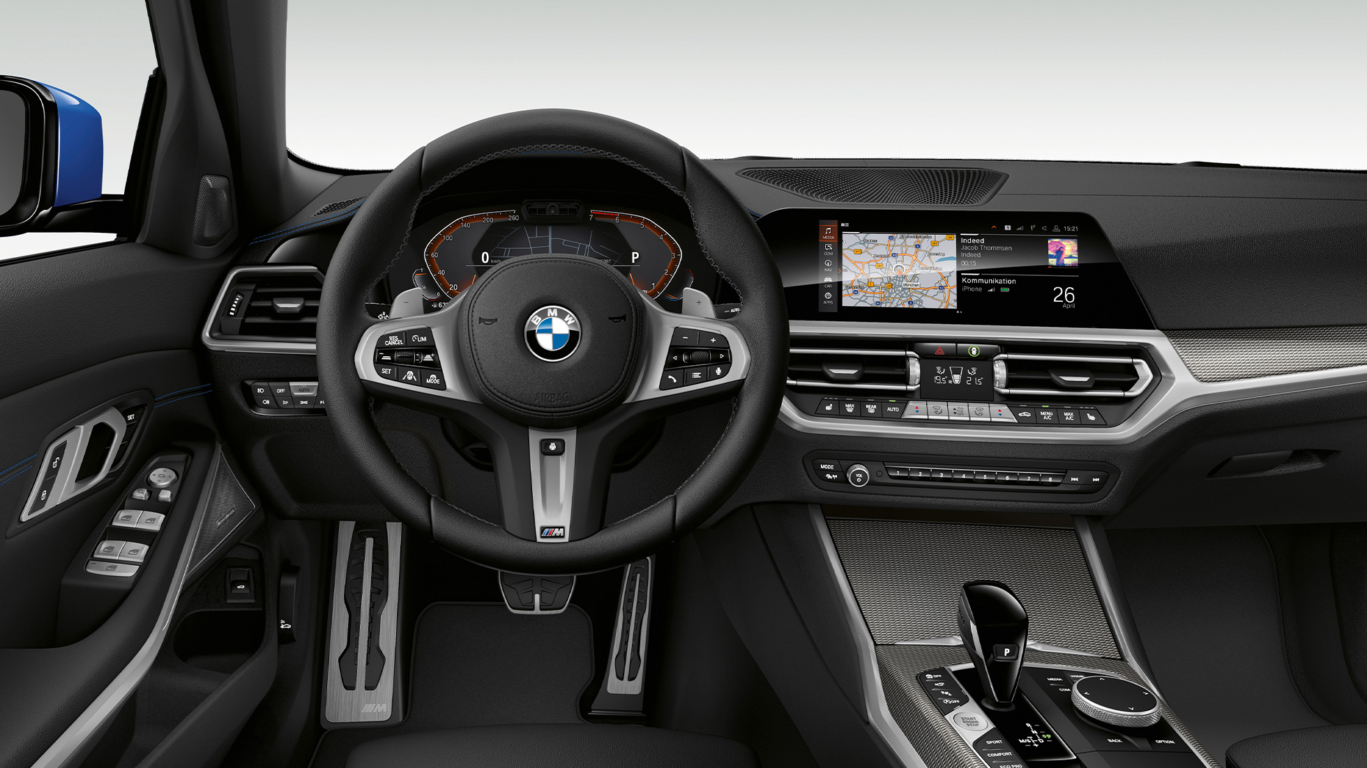 BMW 3. sērijas Sedan, M Sport modeļa kokpits BMW 3. sērijas Sedan ar M Sport modeļa iespējām vadītāja kokpita tuvplāns no priekšpuses.