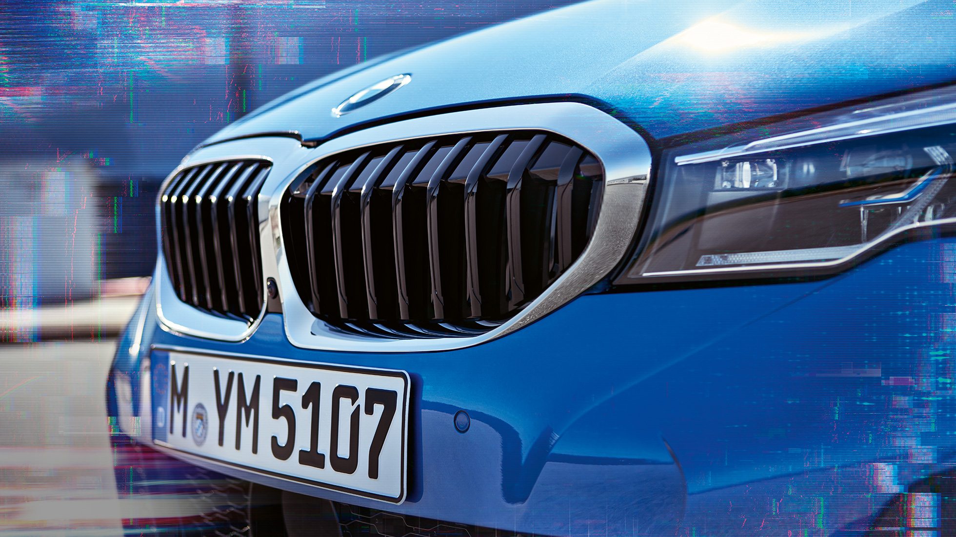 BMW 3. sērijas Sedan, dubultais elipsveida režģis BMW 3. sērijas Sedan dubultā elipsveida režģa tuvplāns no sāna.