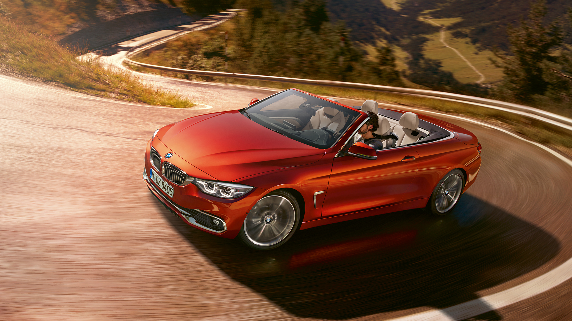 BMW 4. sērijas Cabrio braukšanas dinamika BMW 4. sērijas Cabrio braukšanas dinamika