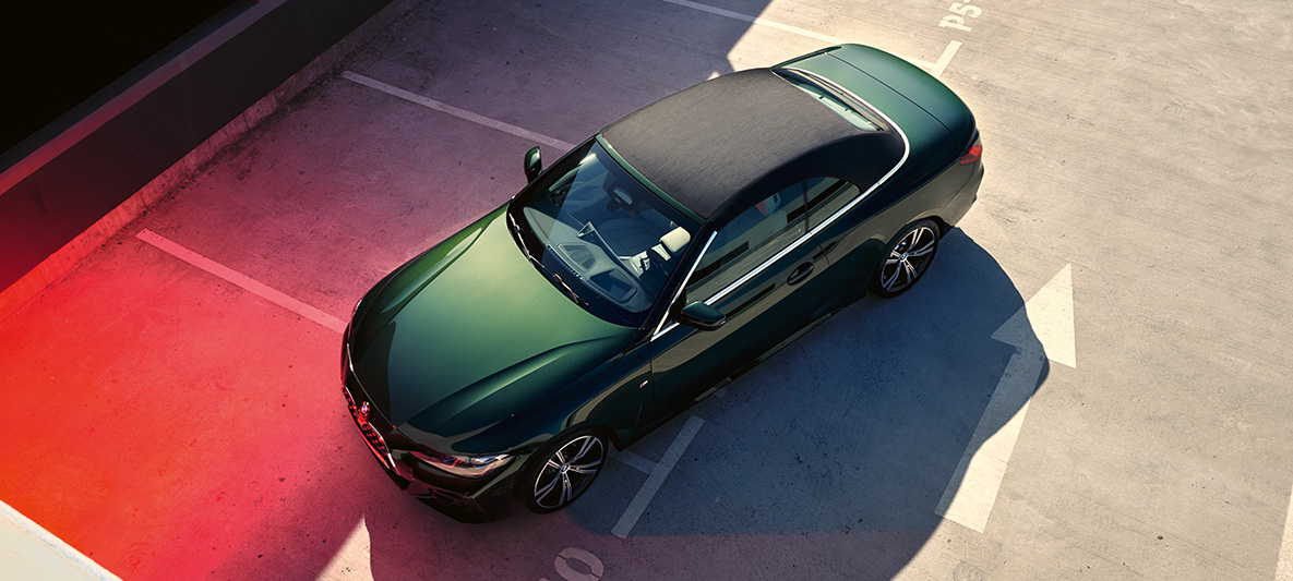 Mīkstā seguma jumts, BMW 4. sērijas Cabrio, G23, 2020 BMW 4. sērijas Cabrio, G23, 2020, metāliska Sanremo Green krāsa, skats no putna lidojuma