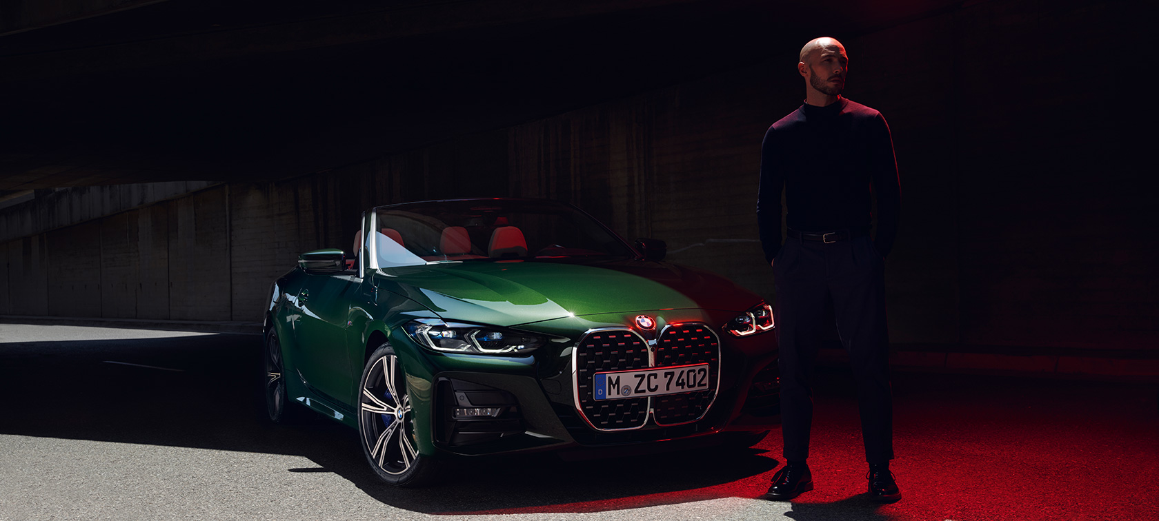 Priekšpuses skats, BMW 4. sērijas Cabrio, G23, 2020 BMW 4. sērijas Cabrio, G23, 2020, metāliska Sanremo Green krāsa, priekšpuses skats ar modeli