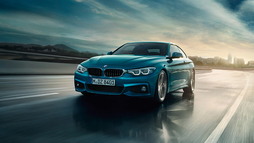 BMW 4. sērijas Coupé, F32, trīs ceturtdaļu priekšpuses skats uz ceļa BMW 4. sērija, BMW 4. sērijas Coupé, F32, pirmā paaudze, trīs ceturtdaļu priekšpuses skats uz ceļa