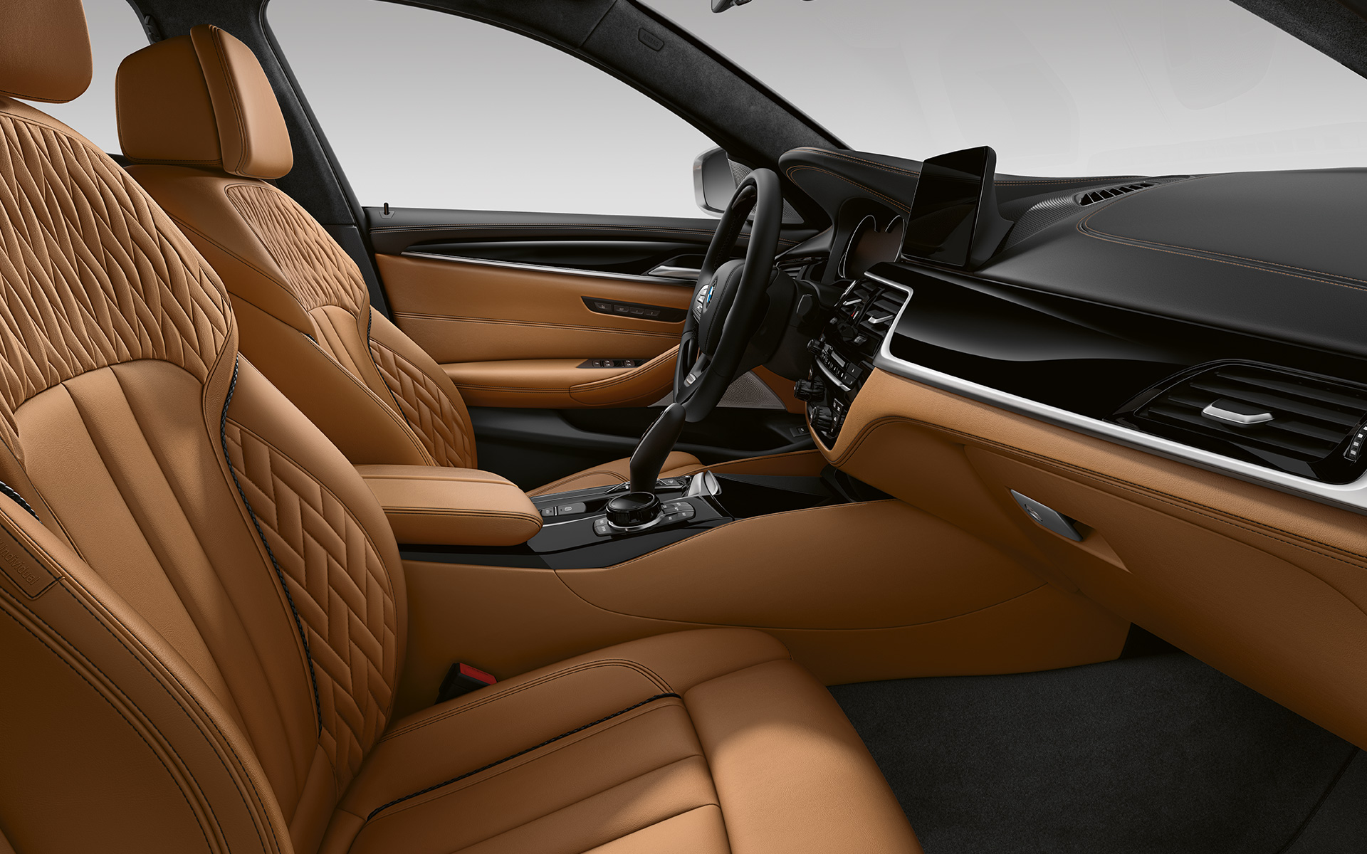 BMW 5. sērijas Sedan G30, atjaunināts, 2020, salons ar BMW Individual pilnu Merino ādas apdari | Caramel krāsa BMW 5. sērijas Sedan G30, atjaunināts, 2020, salons ar BMW Individual pilnu Merino ādas apdari | Caramel krāsa