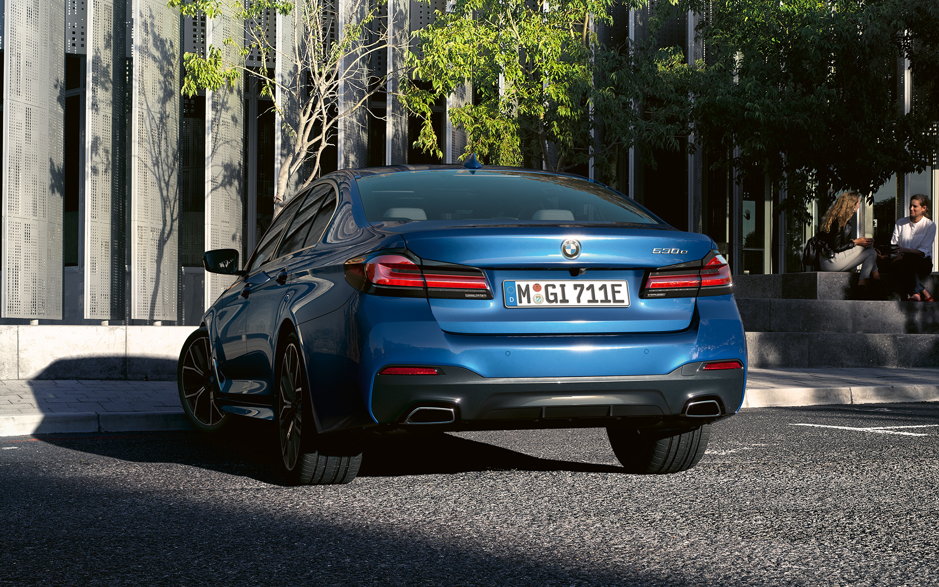Trīsdimensiju aizmugurējie lukturi, BMW 5. sērijas Sedan, G30 Trīsdimensiju aizmugurējie lukturi, BMW 5. sērijas Sedan, G30, atjaunināts, 2020, Phytonic Blue krāsa, tuvplāns, aizmugure