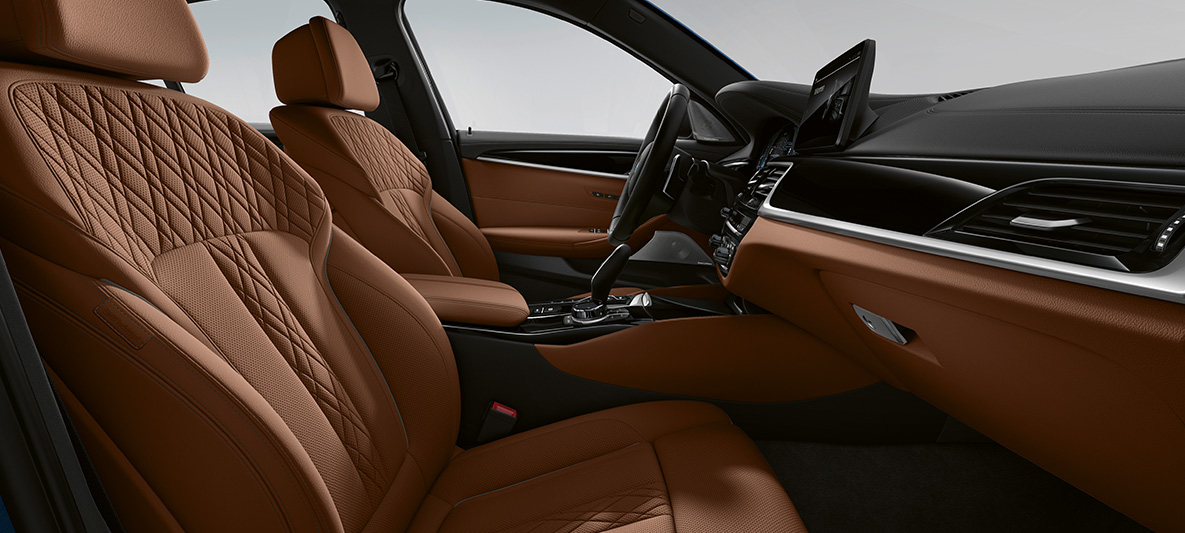 Pilna ādas apdare, BMW 5. sērijas G31 Touring Individual, salons Pilna ādas apdare, BMW 5. sērijas Touring Individual G31, atjaunināts, 2020, salons, kokpits