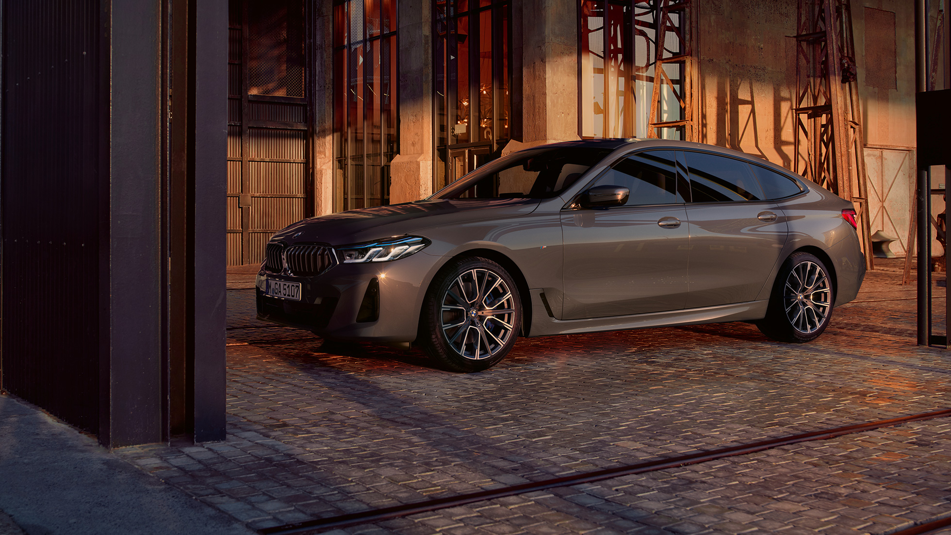 Siluets, BMW 6. sērijas Gran Turismo G32, 2020 BMW 6. sērijas Gran Turismo 640i xDrive G32, 2020, Bernina Grey krāsa, sānskats