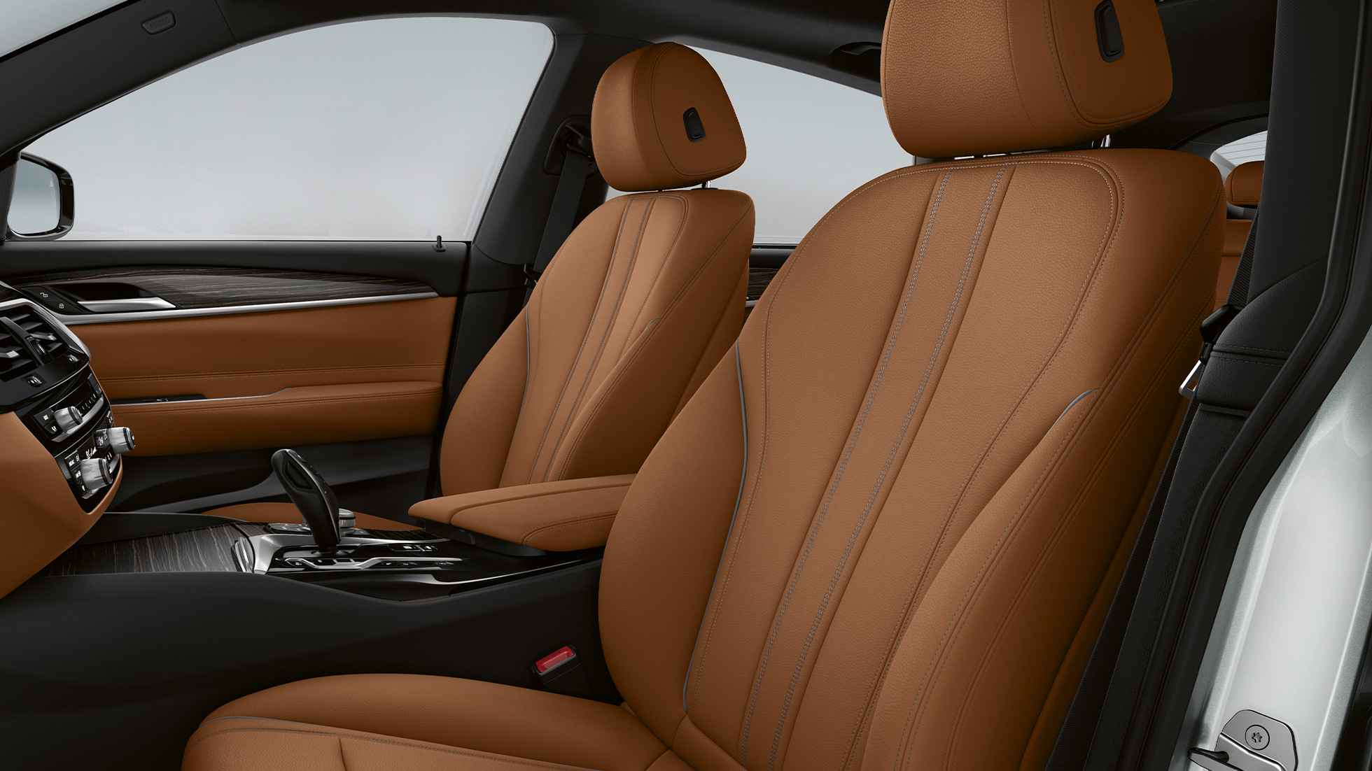 Apdare, BMW 6. sērijas Gran Turismo, pamata aprīkojums, G32, 2020 Dakota ādas apdare Cognac/Black krāsā, BMW 6. sērijas Gran Turismo, G32, 620d, 2020, pamata aprīkojums, salons