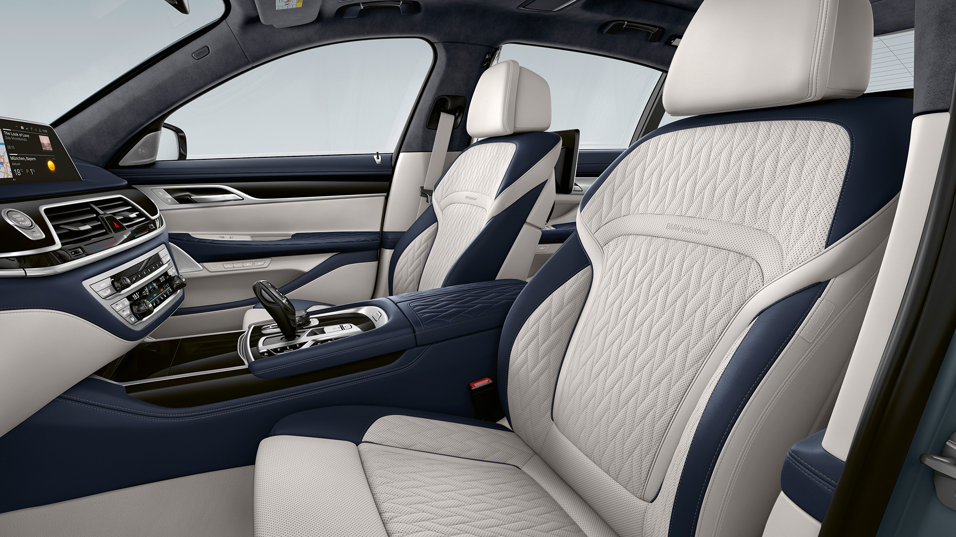 BMW 7. sērijas Sedan ar M sporta pakotni, ādas salona apdare BMW 7. sērijas Sedan ar M sporta pakotni Dakota Black ādas salona apdare