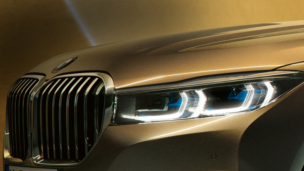 BMW 7. sērijas Sedan, G11, G12, 2019, laserlight BMW 7. sērijas Sedan G11, G12, 2019, Bernina Grey Amber Effect krāsā, gaismas aizmugurē, tuvplāns
