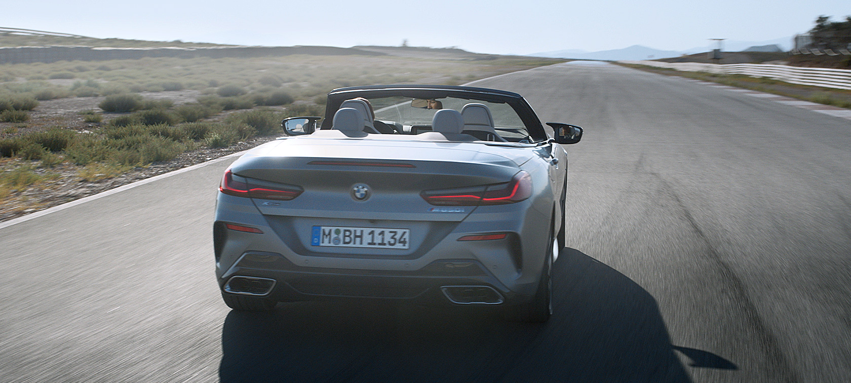Jaunais BMW 8. sērijas Cabrio G14, LCI, atjaunināts, 2022, braukšanas dinamika šajā video Jaunais BMW 8. sērijas Cabrio G14, LCI, atjaunināts, 2022, braukšanas dinamika šajā video