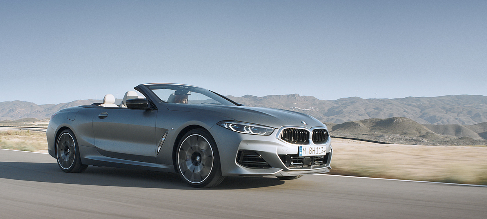 Jaunais BMW 8. sērijas Cabrio G14, LCI, atjaunināts, 2022, virsbūves dizaina akcentu video Jaunais BMW 8. sērijas Cabrio G14, LCI, atjaunināts, 2022, virsbūves dizaina akcentu video