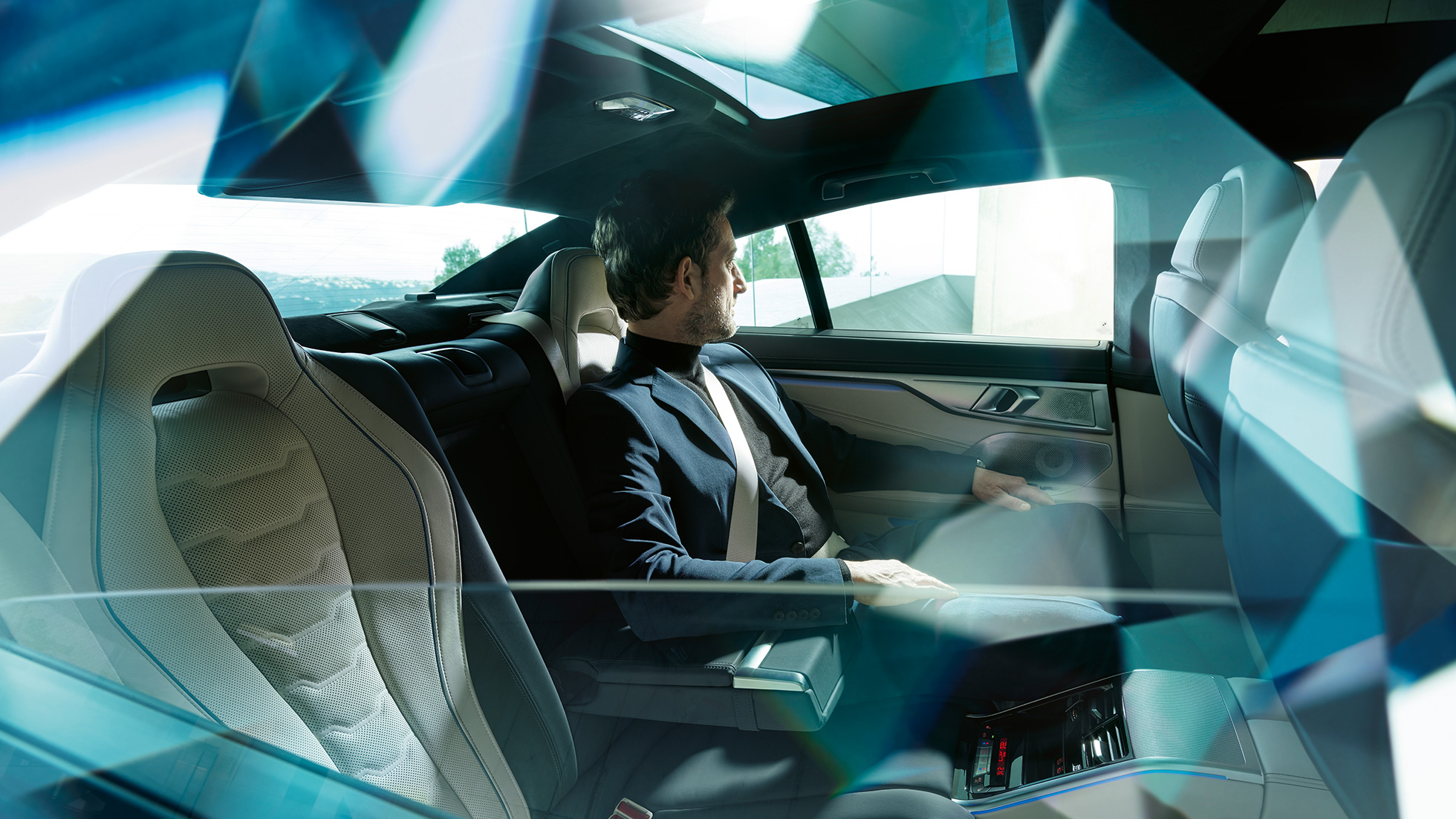 BMW panorāmas jumta lūka BMW 8. sērijas Gran Coupé, panorāmas jumta lūka