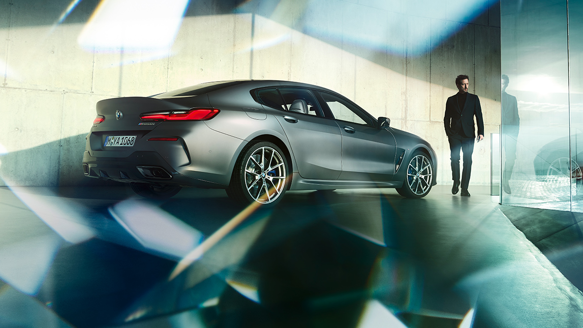 Luksusa sporta automobiļa dizains BMW 8. sērijas Gran Coupé, luksusa sporta automobiļa dizains