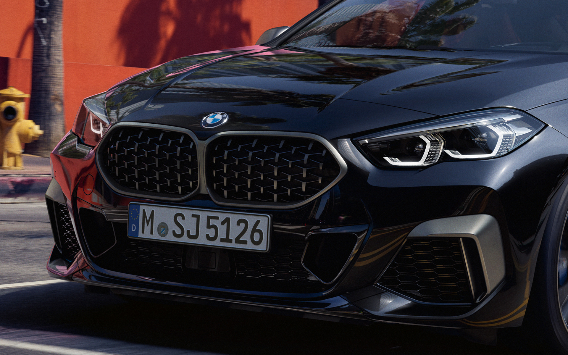 Priekšpuses dizains, BMW M235i xDrive Gran Coupé, F44 Priekšpuses dizains, BMW M235i xDrive Gran Coupé F44, 2020, metāliska Black Sapphire krāsa, F44, trīs ceturtdaļu priekšpuses skats