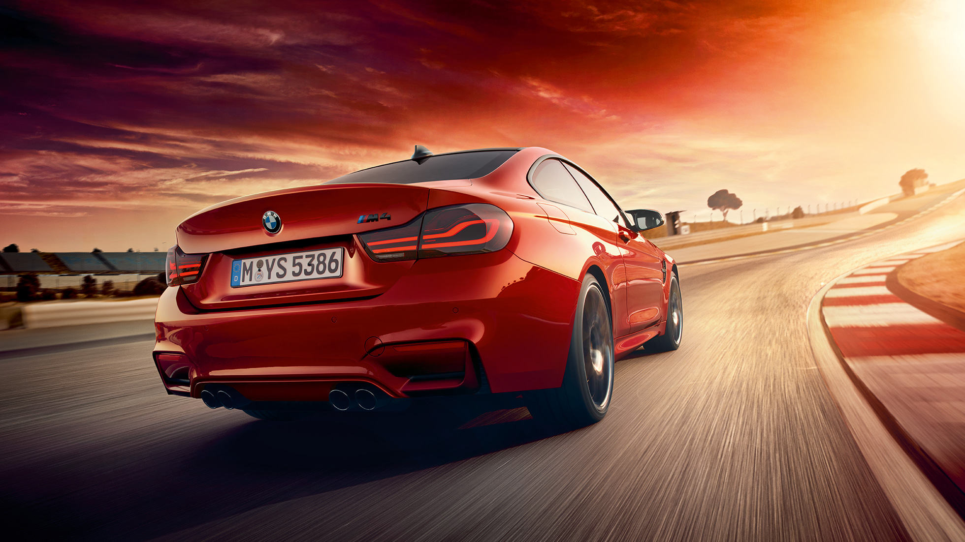 BMW M4 Coupé, braukšanas dinamika BMW M4 Coupé, braukšanas dinamika, automobiļa dinamikas īpašības