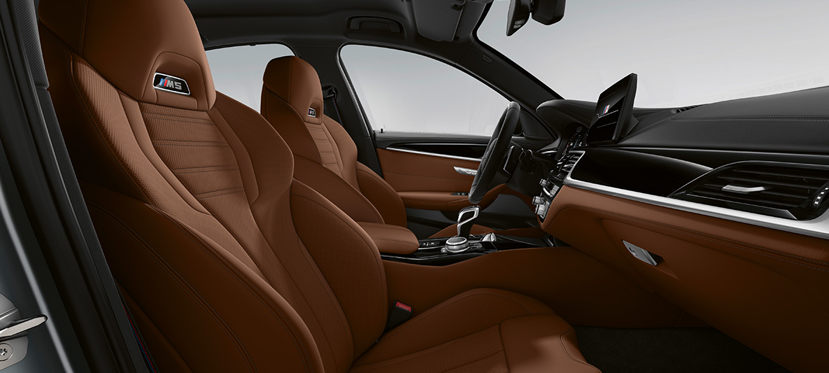 BMW Individual, BMW M5 Sedan, F90, 2020, BMW Individual pilna Merino ādas apdare, Tartufo/Black krāsa BMW Individual, BMW M5 Sedan, F90, LCI, atjaunināts, 2020, BMW Individual pilna Merino ādas apdare, Tartufo/Black krāsa, salons