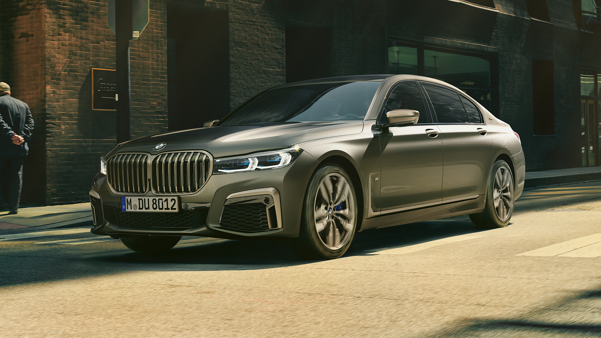 Ārējais dizains BMW M760Li xDrive Sedan, virsbūves dizains