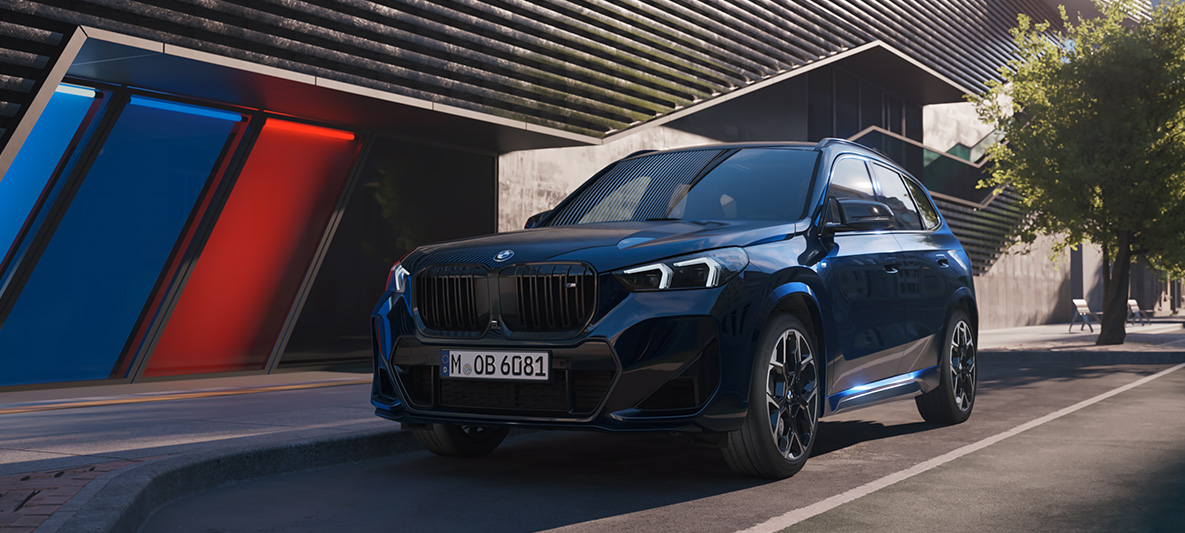BMW Individual metāliska Tanzanite Blue BMW Individual metāliska Tanzanite Blue