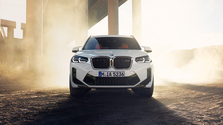 BMW X3 M, F97, LCI, atjaunināts, 2021, Alpine White krāsa, priekšpuses skats BMW X3 M, F97, LCI, atjaunināts, 2021, Alpine White krāsa, priekšpuses skats