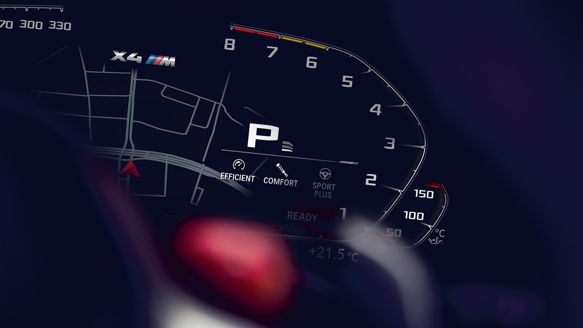 BMW X4 M Competition, tahometrs. BMW X4 M Competition, salons, instrumentu panelis ar tahometru.