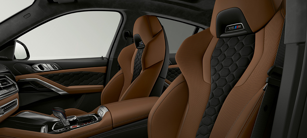 M daudzfunkcionālie sēdekļi, BMW X6 M M daudzfunkcionālie sēdekļi ar X6 M logotipu, BMW X6 M F96 2020, salons