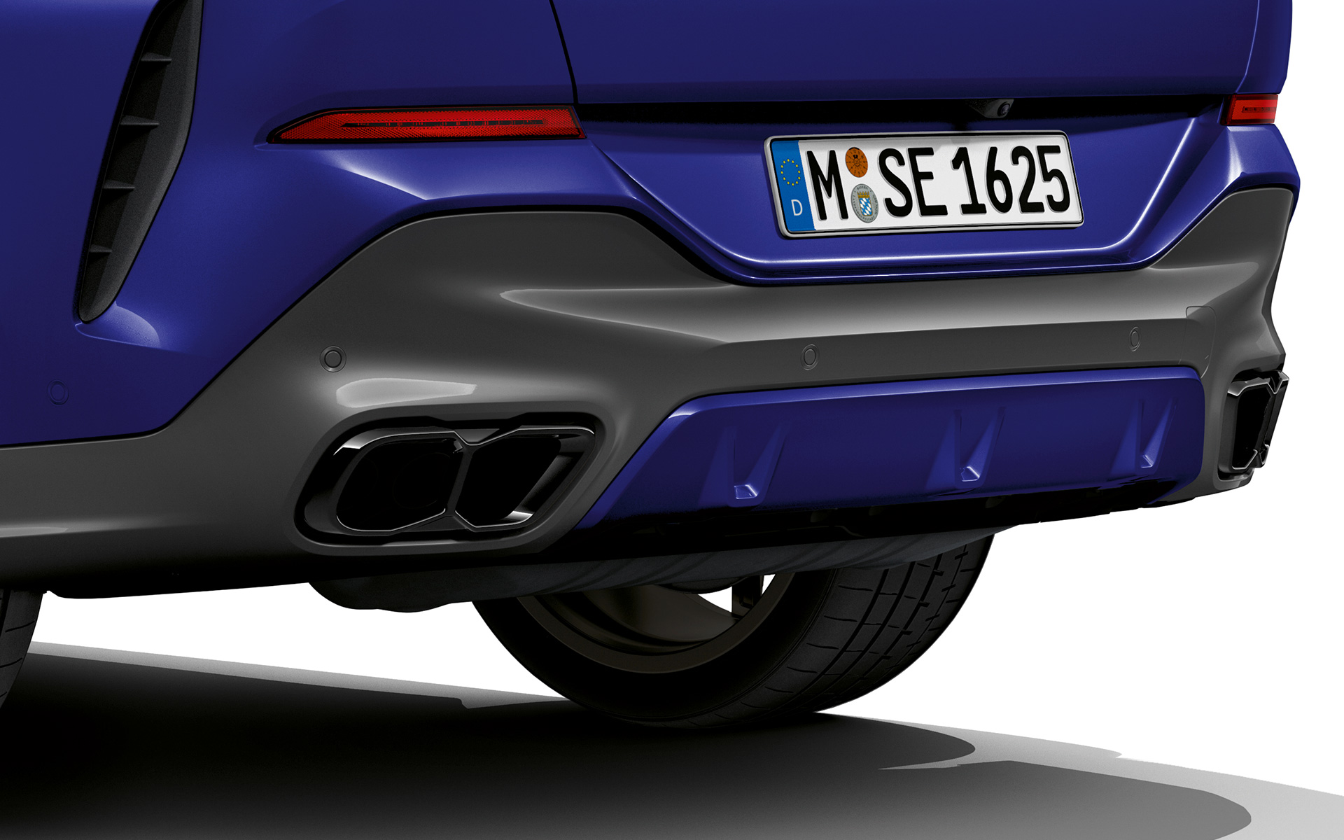 BMW X6 M60i xDrive, G06, MP, izplūdes sistēma BMW X6 M60i xDrive, G06, MP, izplūdes sistēma, tuvplāns