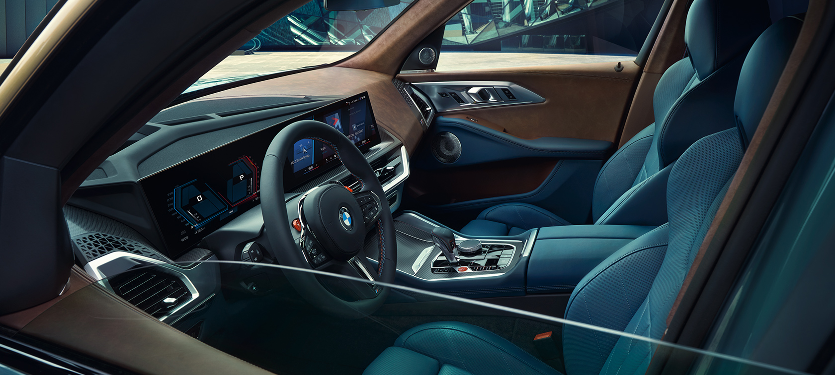 BMW XM, G09, kokpits un tehnoloģijas BMW XM, G09, kokpits un tehnoloģijas