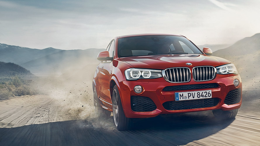 BMW X4, F26, pirmā paaudze, trīs ceturtdaļu priekšpuses skats, braucienā BMW X sērija, BMW X4, F26, pirmā paaudze, trīs ceturtdaļu priekšpuses skats, braucienā