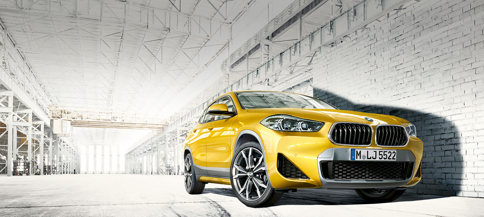 Priekšpuses skats, BMW X2 F39, 2020, Brooklyn Grey krāsa