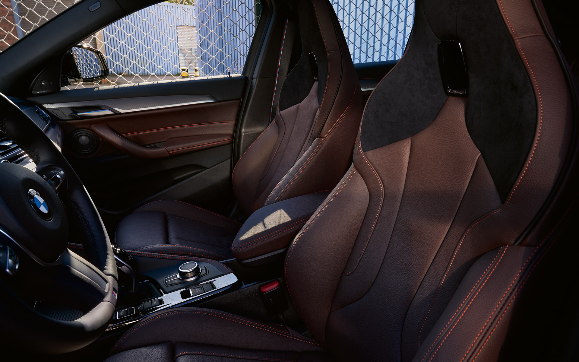 BMW X2 F39, 2020, salons, viduskonsole